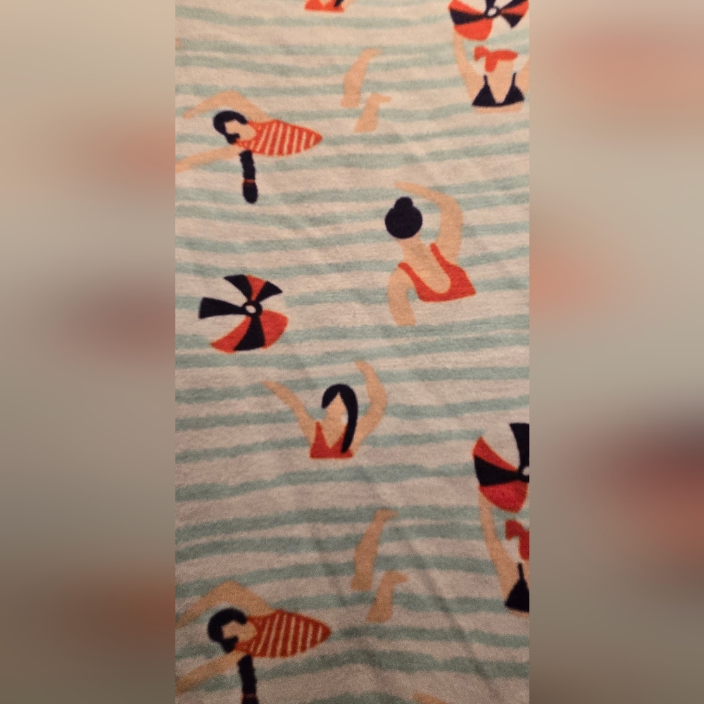 LuLaRoe Adorable Swim Theme Cute T-Shirt SzM NWT - Picture 6 of 8